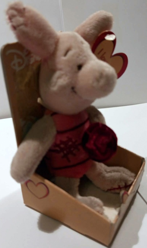 Maskotka prosiaczek z r%c3%b3%c5%bcyczk%c4%85 2