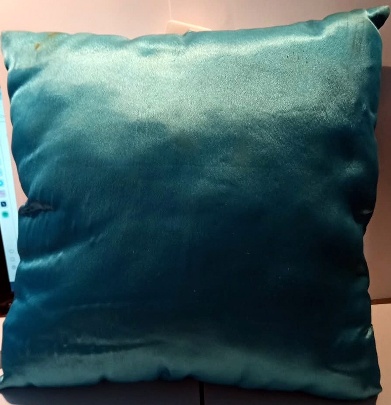 Poduszka kwadratowa l%c5%9bni%c4%85ca witch taranee 11075 1